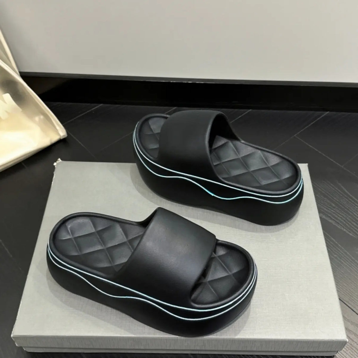 Minimalist Korean Casual Girls Platform Slides, Anti-Slip, Quick Drying Slippers, Waterproof Quick-dry EVA For Beach Use, Wide Open Toe Match Daily Outfits Easily, Thick Wavy Cushion Midsole Absorb Shock, 3D Tread Fit Outdoor Cement
