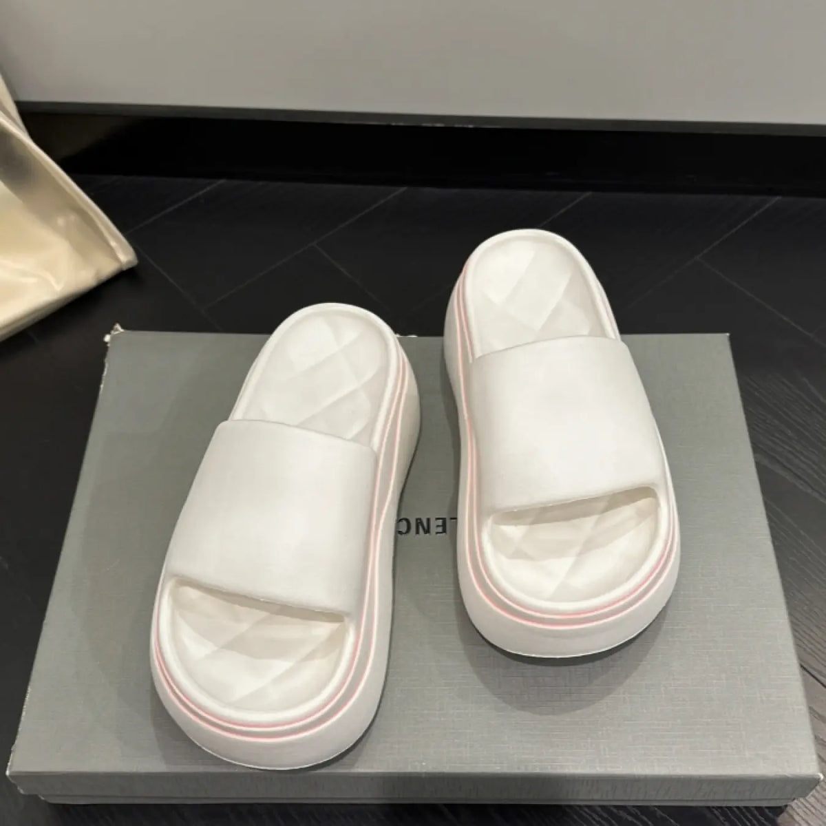 Minimalist Korean Casual Girls Platform Slides, Anti-Slip, Quick Drying Slippers, Waterproof Quick-dry EVA For Beach Use, Wide Open Toe Match Daily Outfits Easily, Thick Wavy Cushion Midsole Absorb Shock, 3D Tread Fit Outdoor Cement