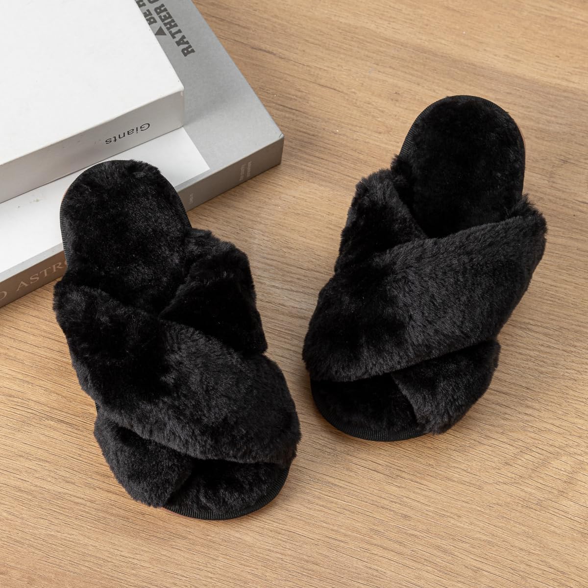 Enteer Girls Fluffy Slippers Memory Foam Soft Plush Cross Band House Shoes Indoor Outdoor Slip On