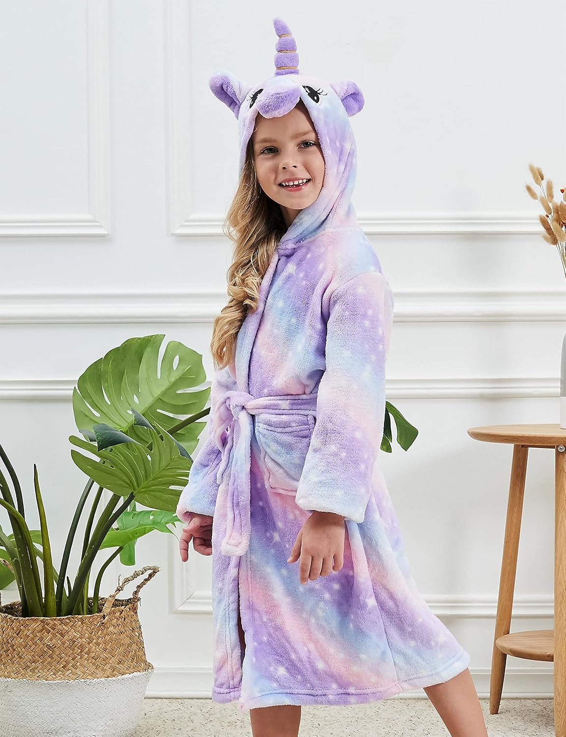 CHETOSHO Soft Unicorn Hooded Robe with Matching Slippers Headband and Blindfold for Girls
